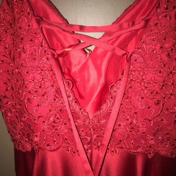 Selby Rae Prom Dress - Picture 2 of 5